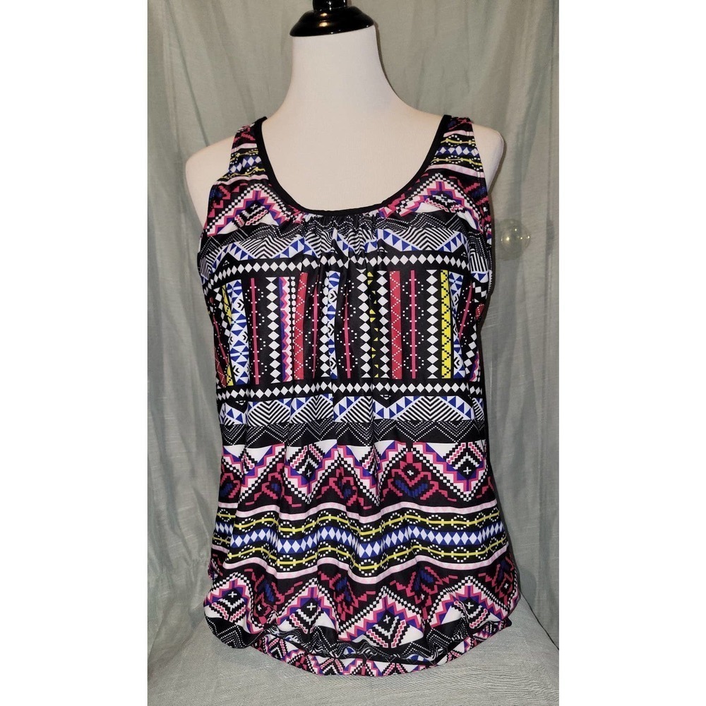 NWOT Tankini Boho Design Swimsuit top xxl